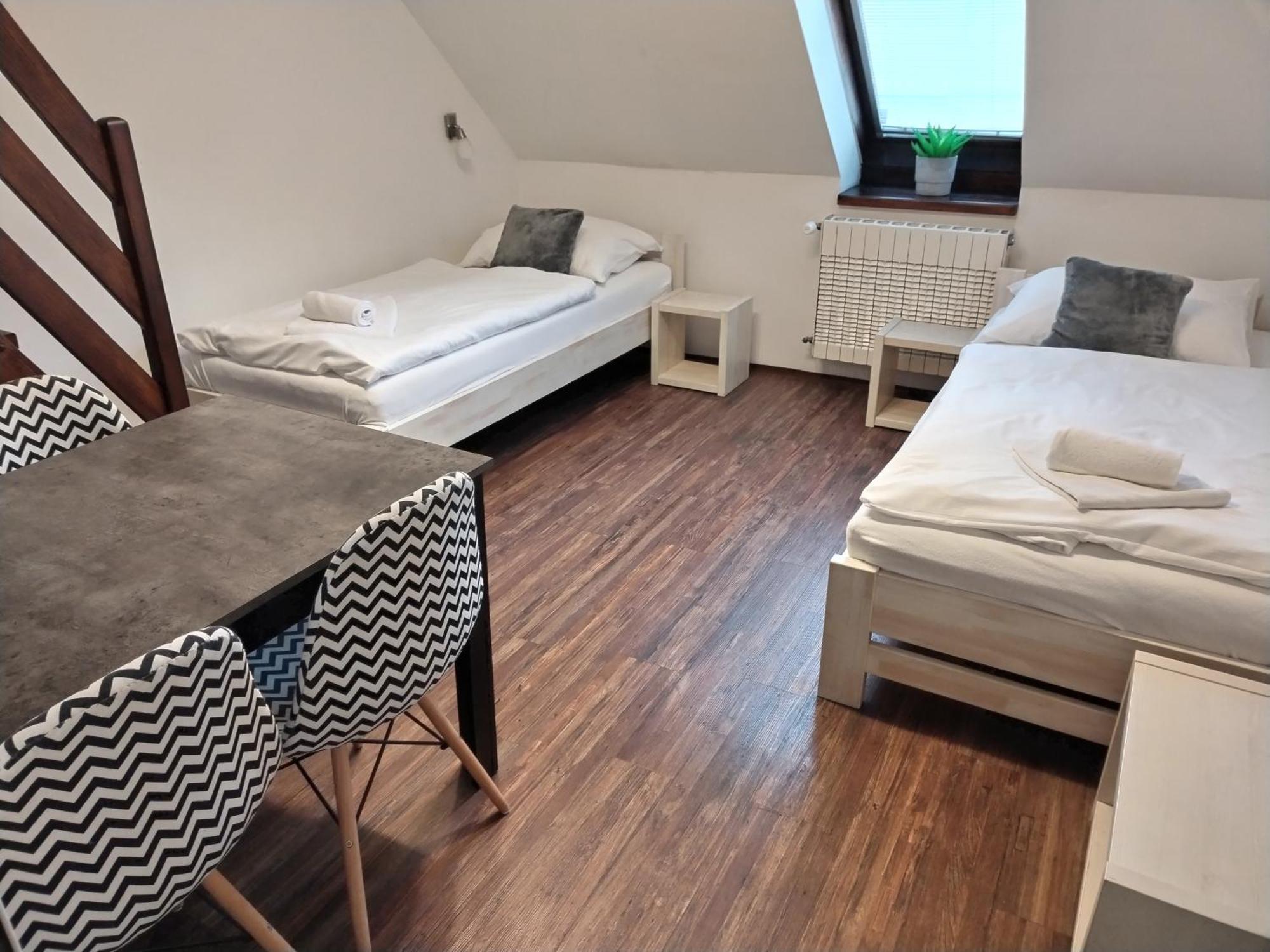 Hotel Na Baste جابلونك ناد نيسو المظهر الخارجي الصورة