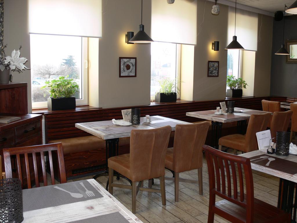 Hotel Na Baste جابلونك ناد نيسو المظهر الخارجي الصورة